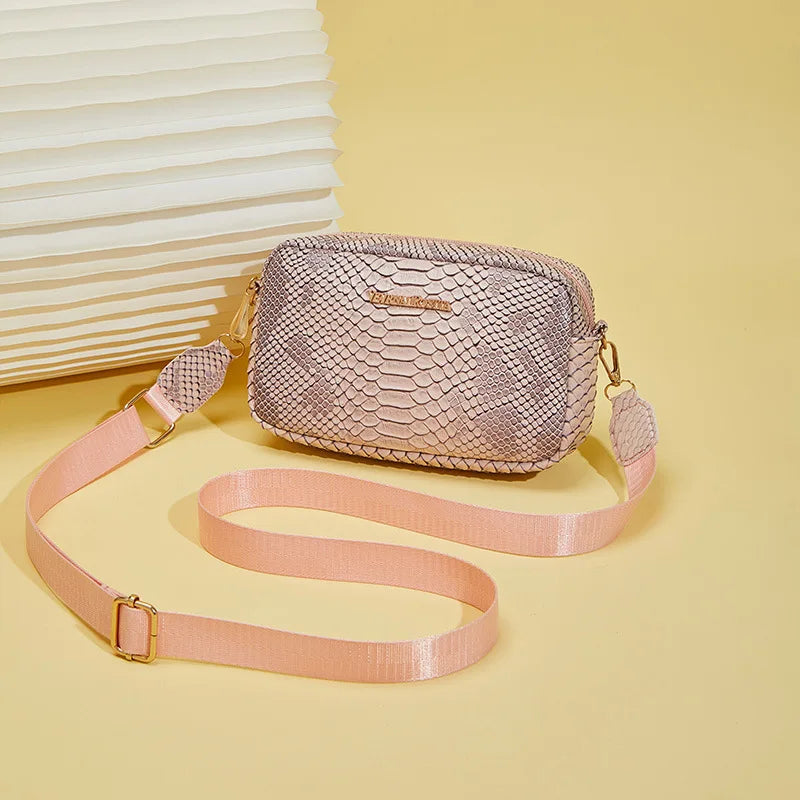 WanderTote Women Bag