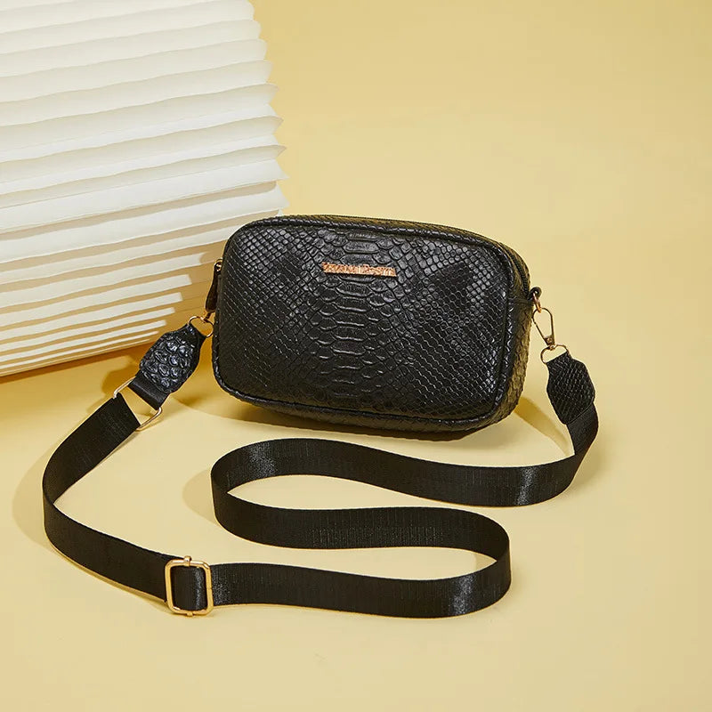 WanderTote Women Bag